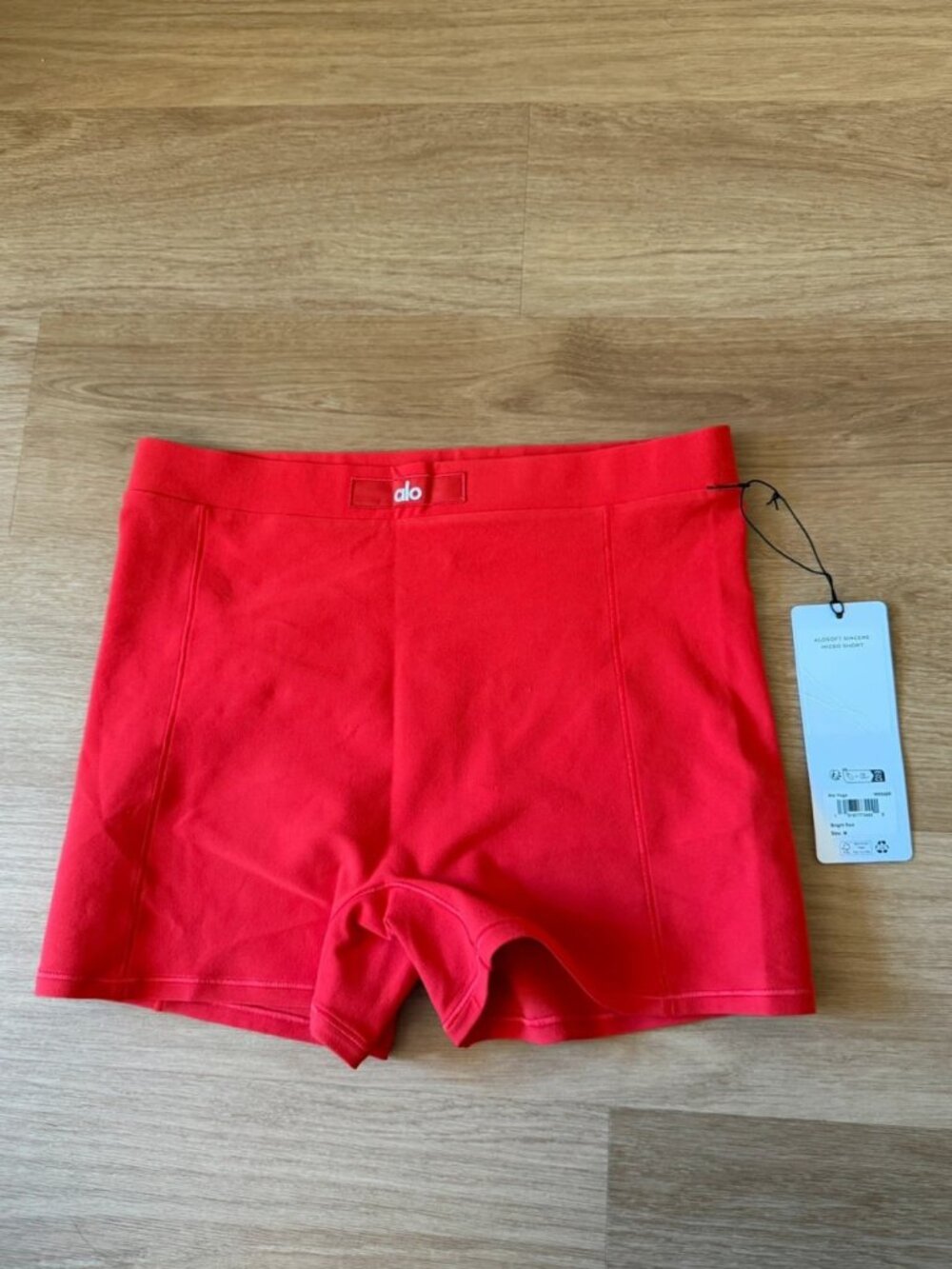 Alo Yoga Red Sports Set Women's Size M - Picture 3 of 5